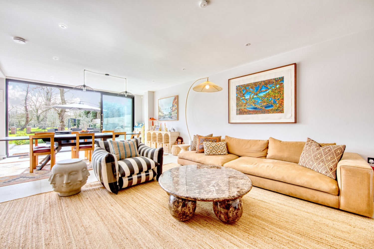 5 bedroom House for Sale The Warren Drive, Wanstead