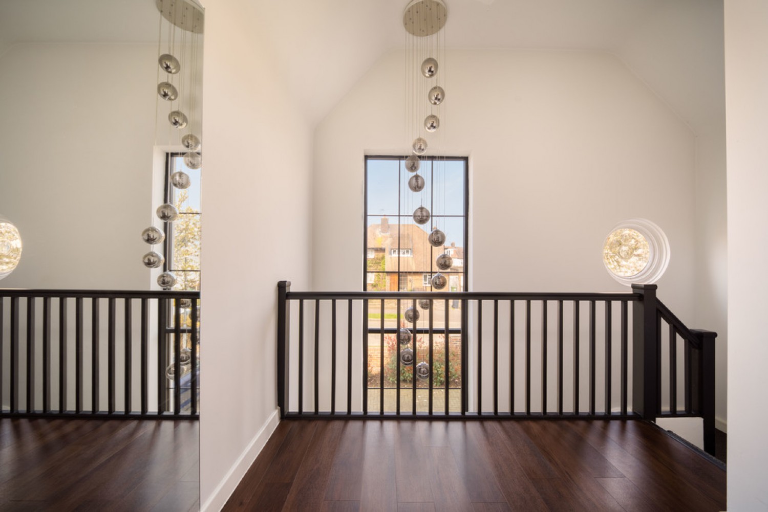 5 bedroom House for Sale The Warren Drive, Wanstead