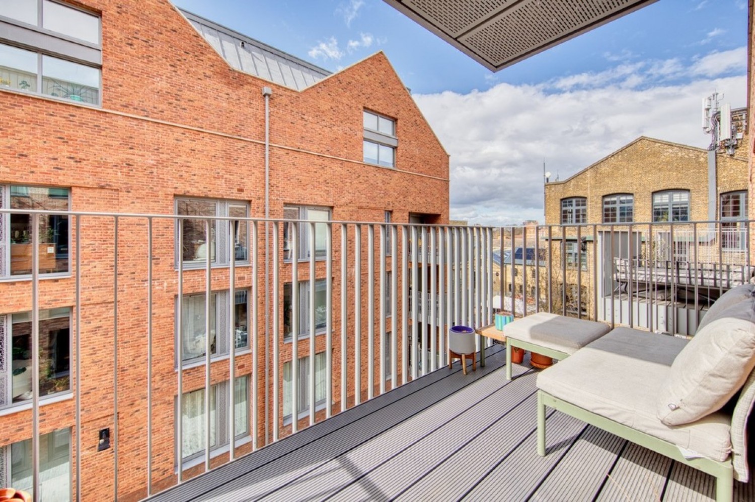 1 bedroom Flat for Sale Curie House, Wallis Road