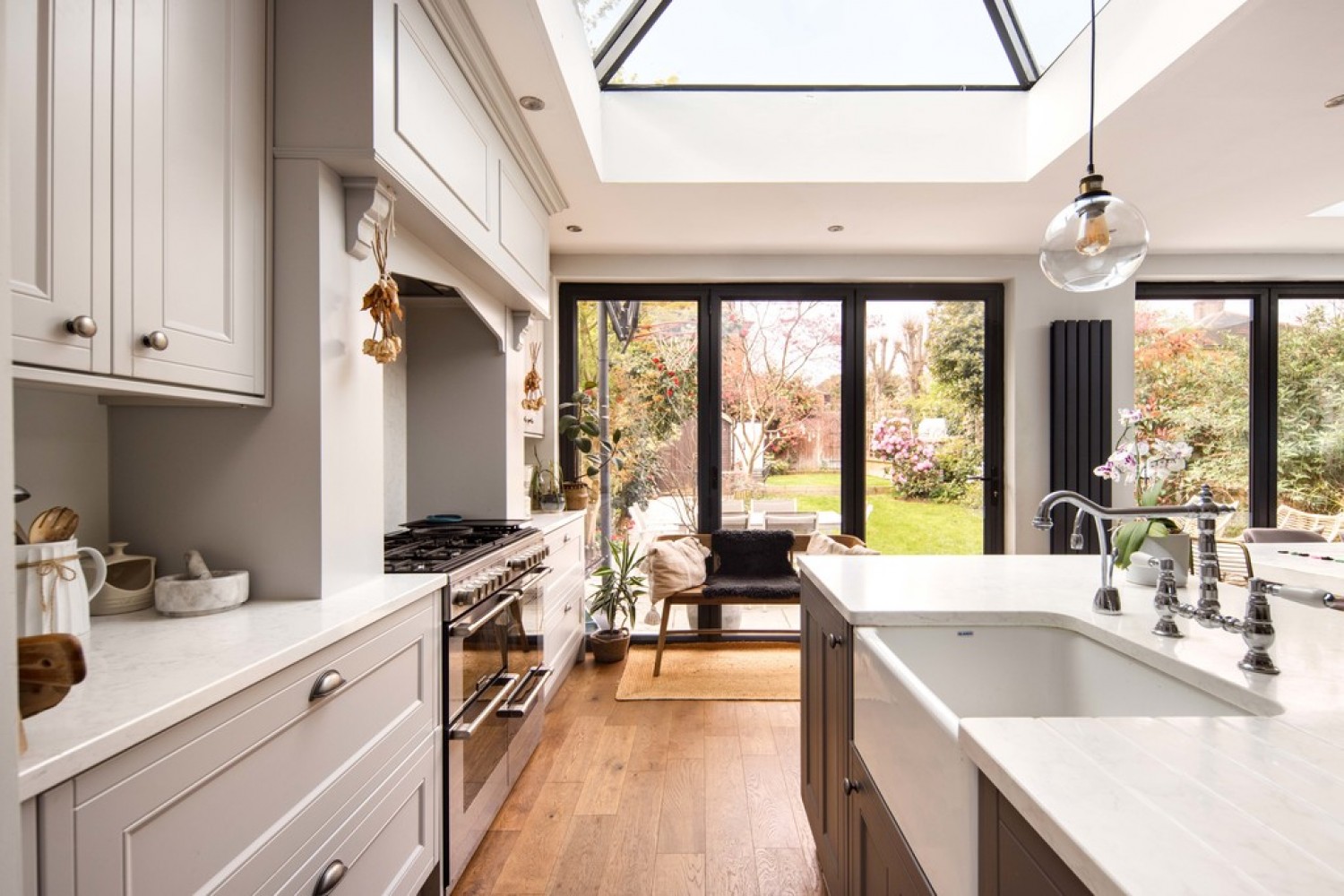 5 bedroom House for Sale Abbottsford Gardens