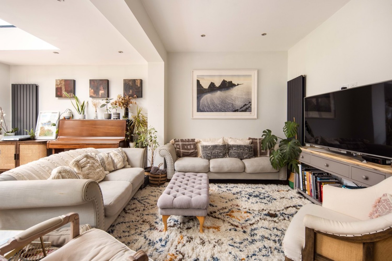 5 bedroom House for Sale Abbottsford Gardens