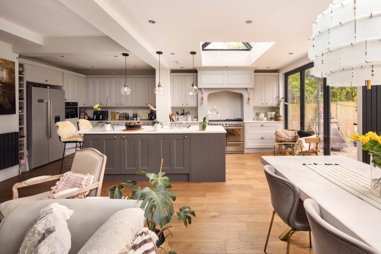 5 bedroom House for Sale Abbottsford Gardens