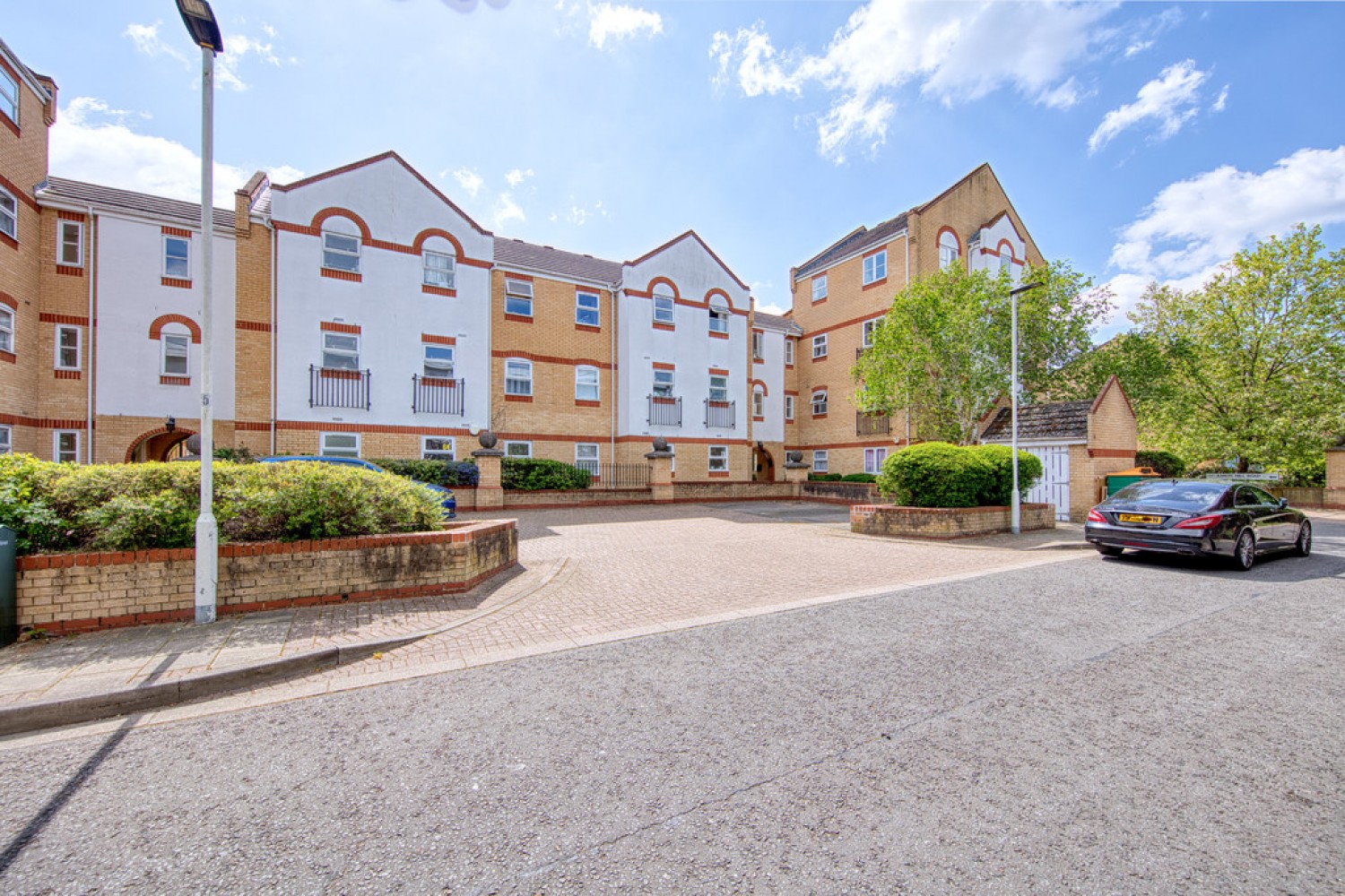 1 bedroom Flat for Letting Aaron Hill Road, Beckton