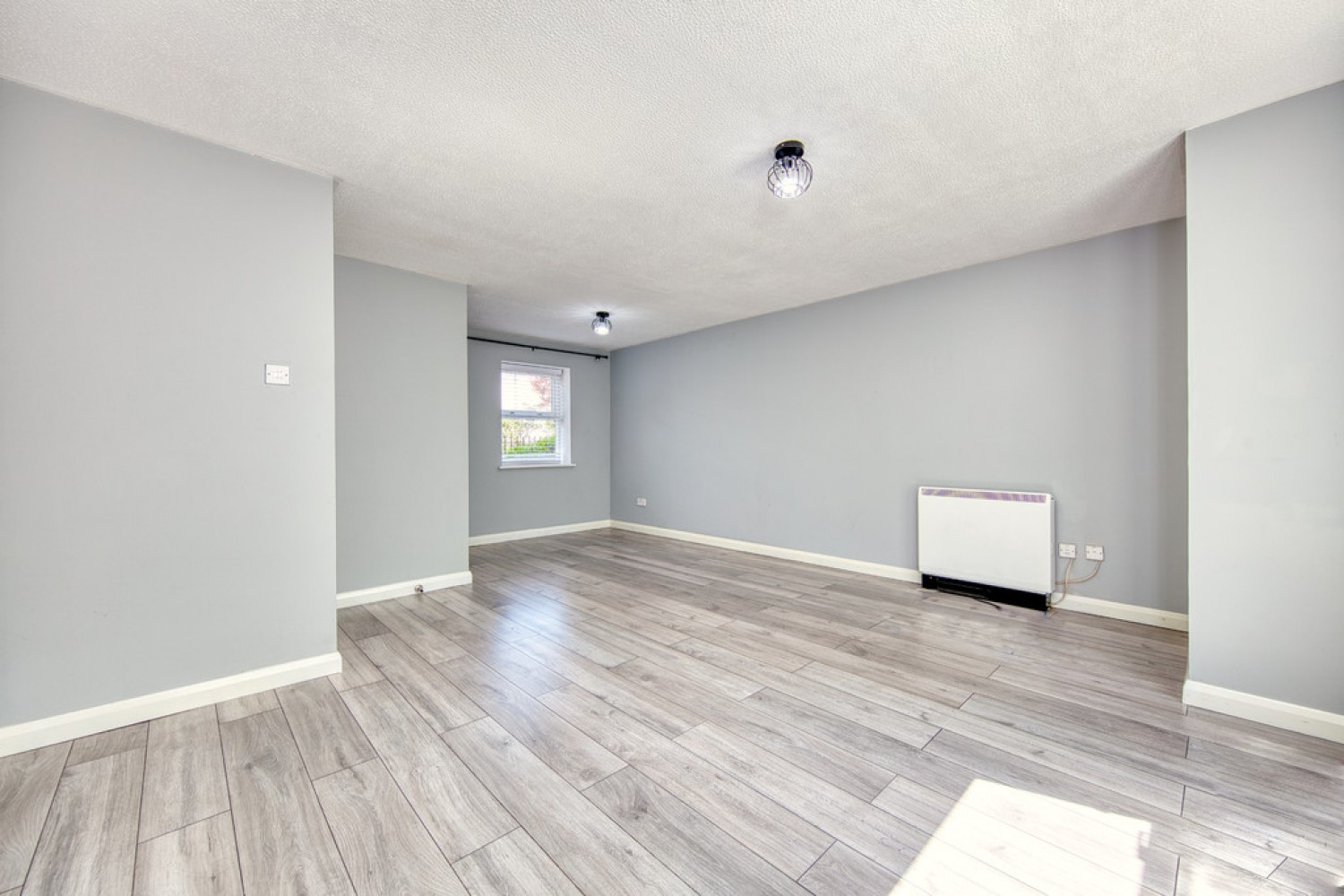 1 bedroom Flat for Letting Aaron Hill Road, Beckton