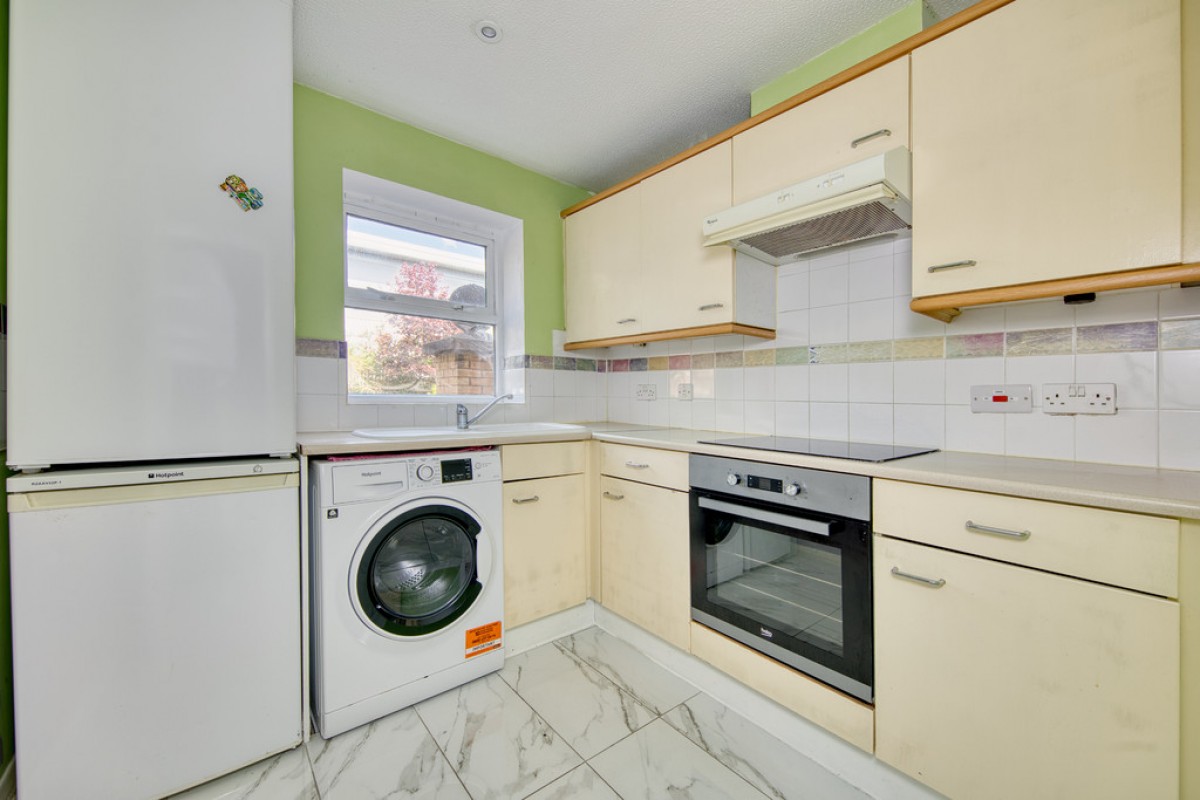 Aaron Hill Road, Beckton