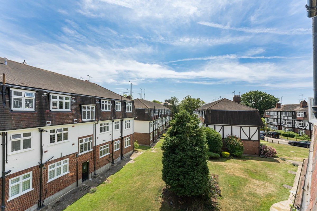 Eagle Court, Wanstead