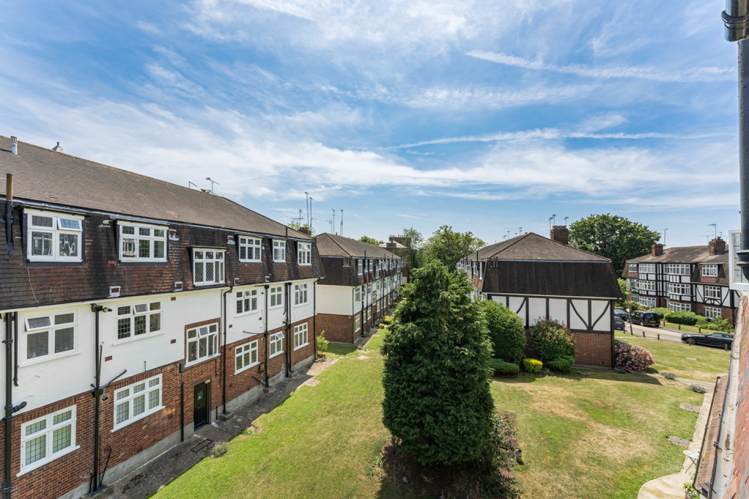 1 bedroom Flat for Sale Eagle Court, Wanstead