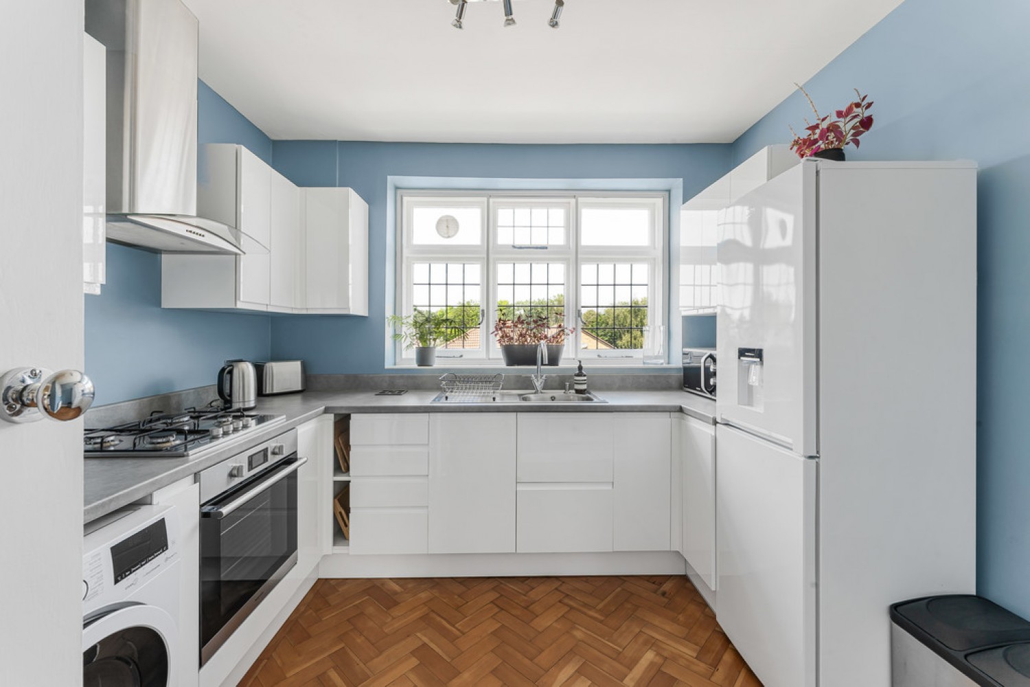 1 bedroom Flat for Sale Eagle Court, Wanstead