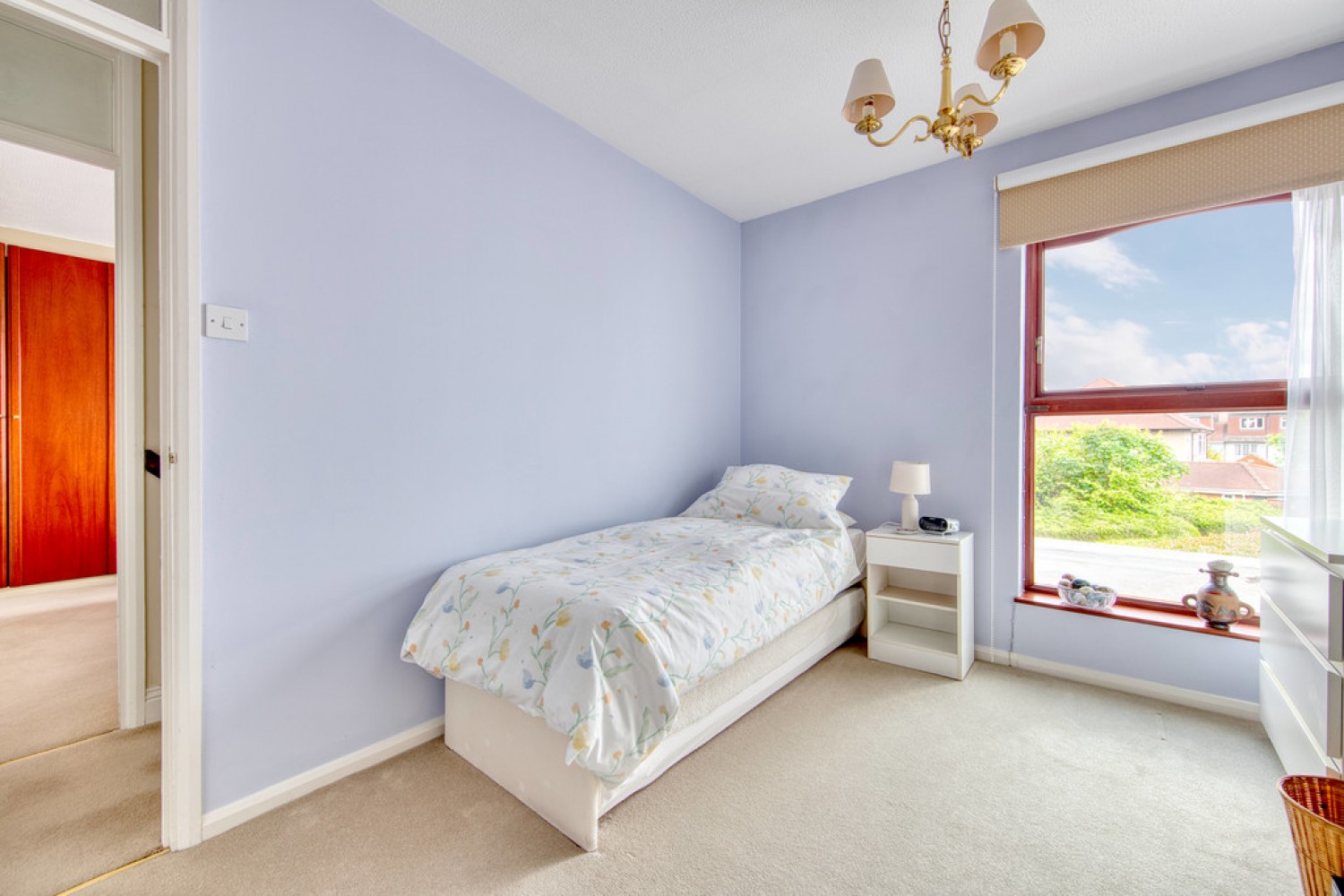 4 bedroom House for Sale Elm Hall Gardens, Wanstead