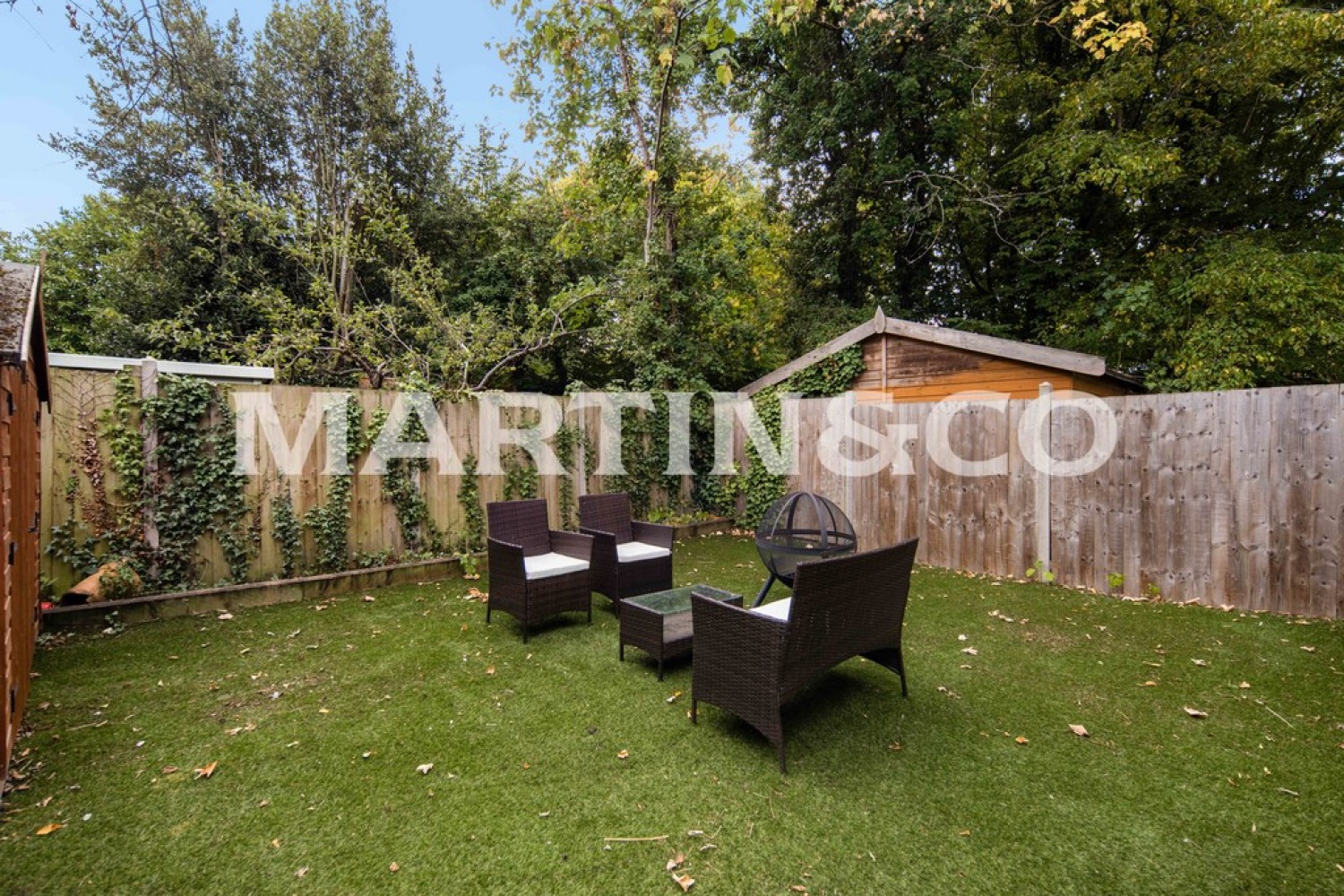2 bedroom Flat for Sale Hermon Hill, Wanstead