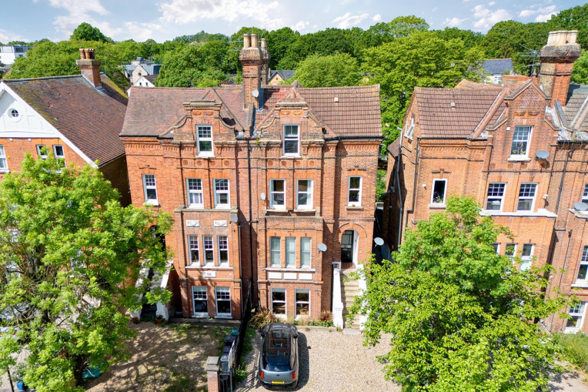 Hermon Hill, Wanstead
