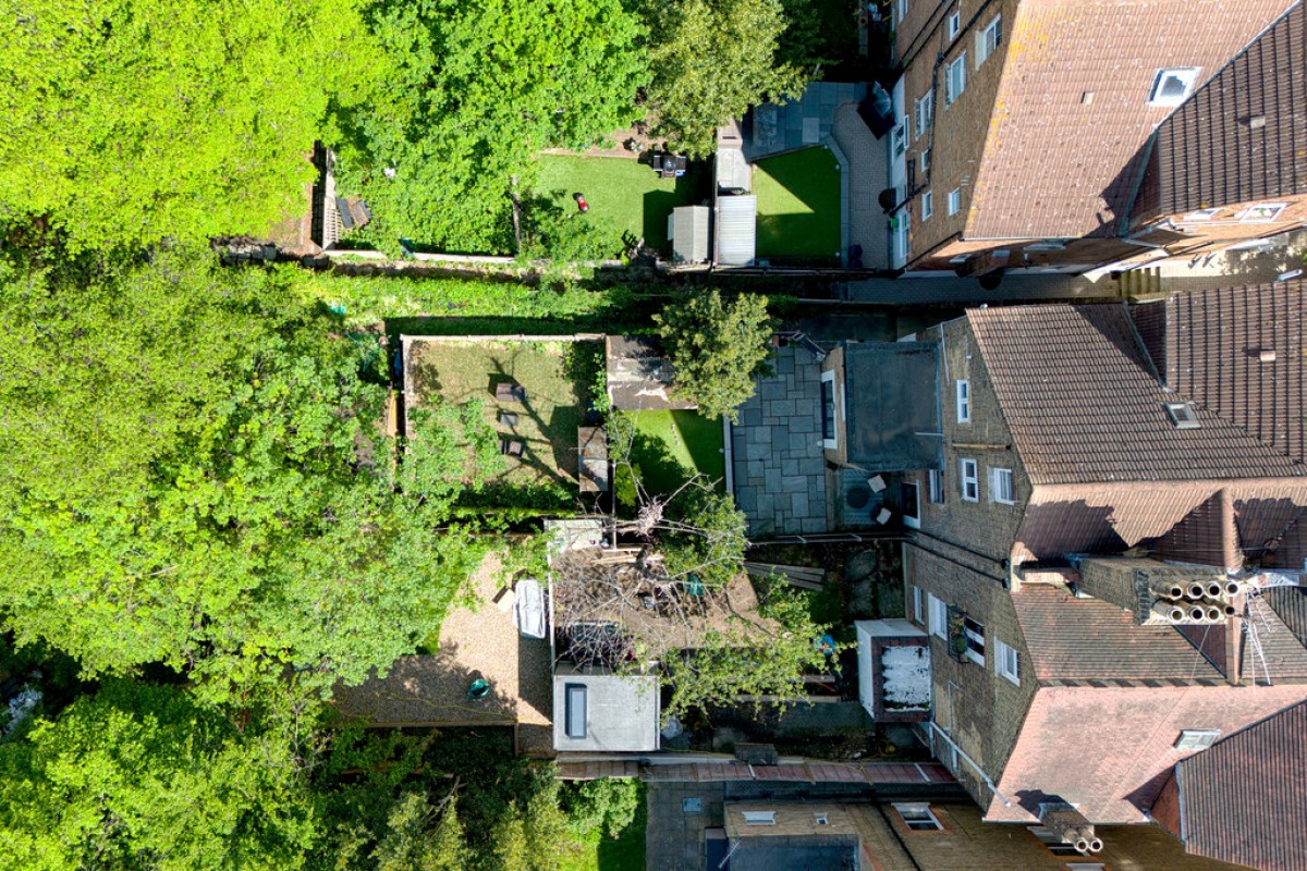 Hermon Hill, Wanstead