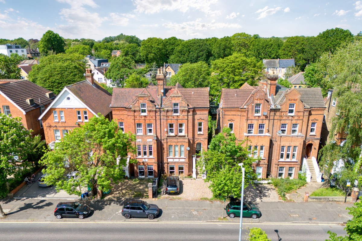 Hermon Hill, Wanstead