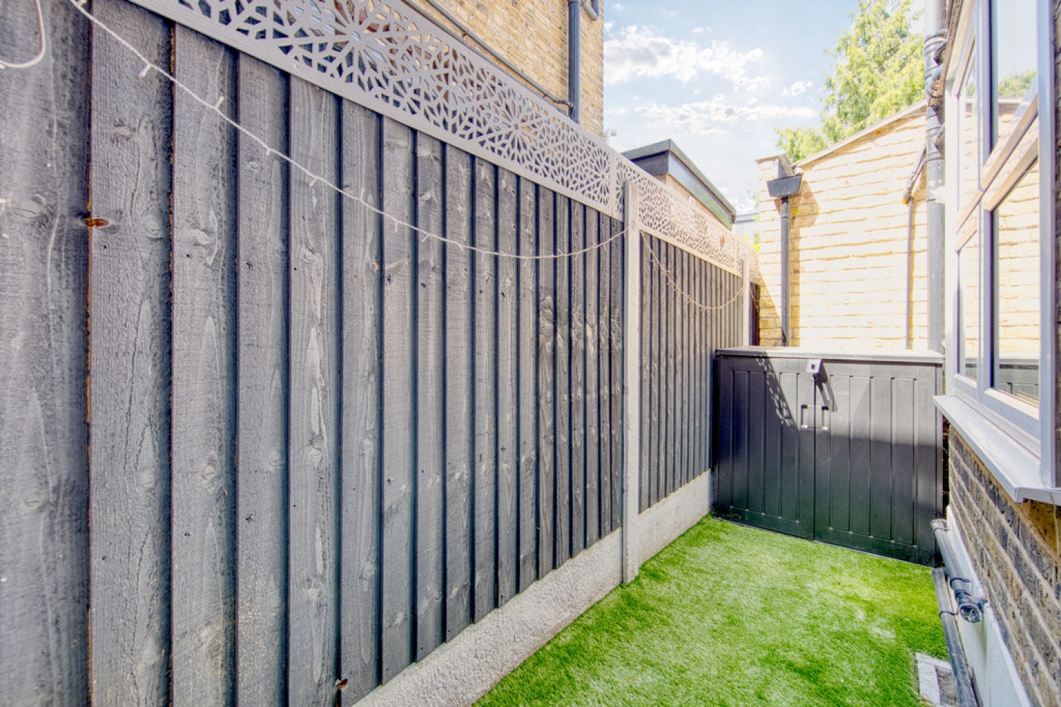 4 bedroom House for Sale Chester Road, Wanstead