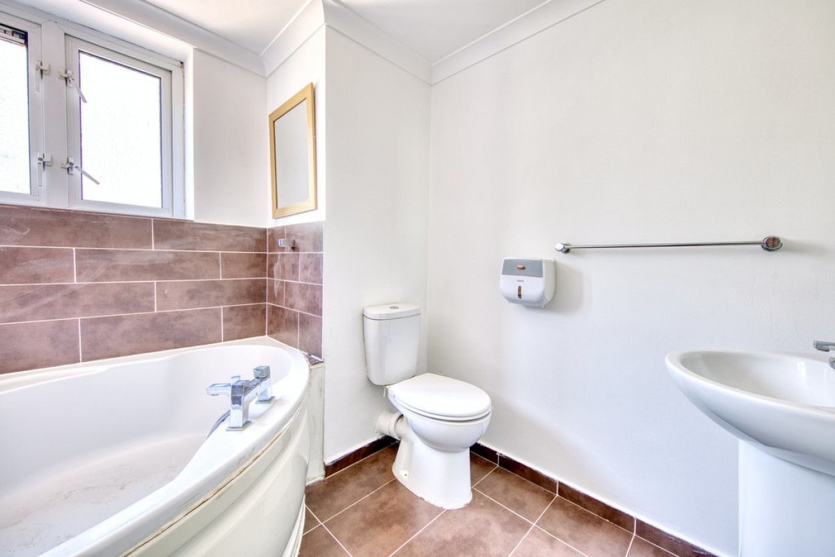 Althorne Gardens, South Woodford