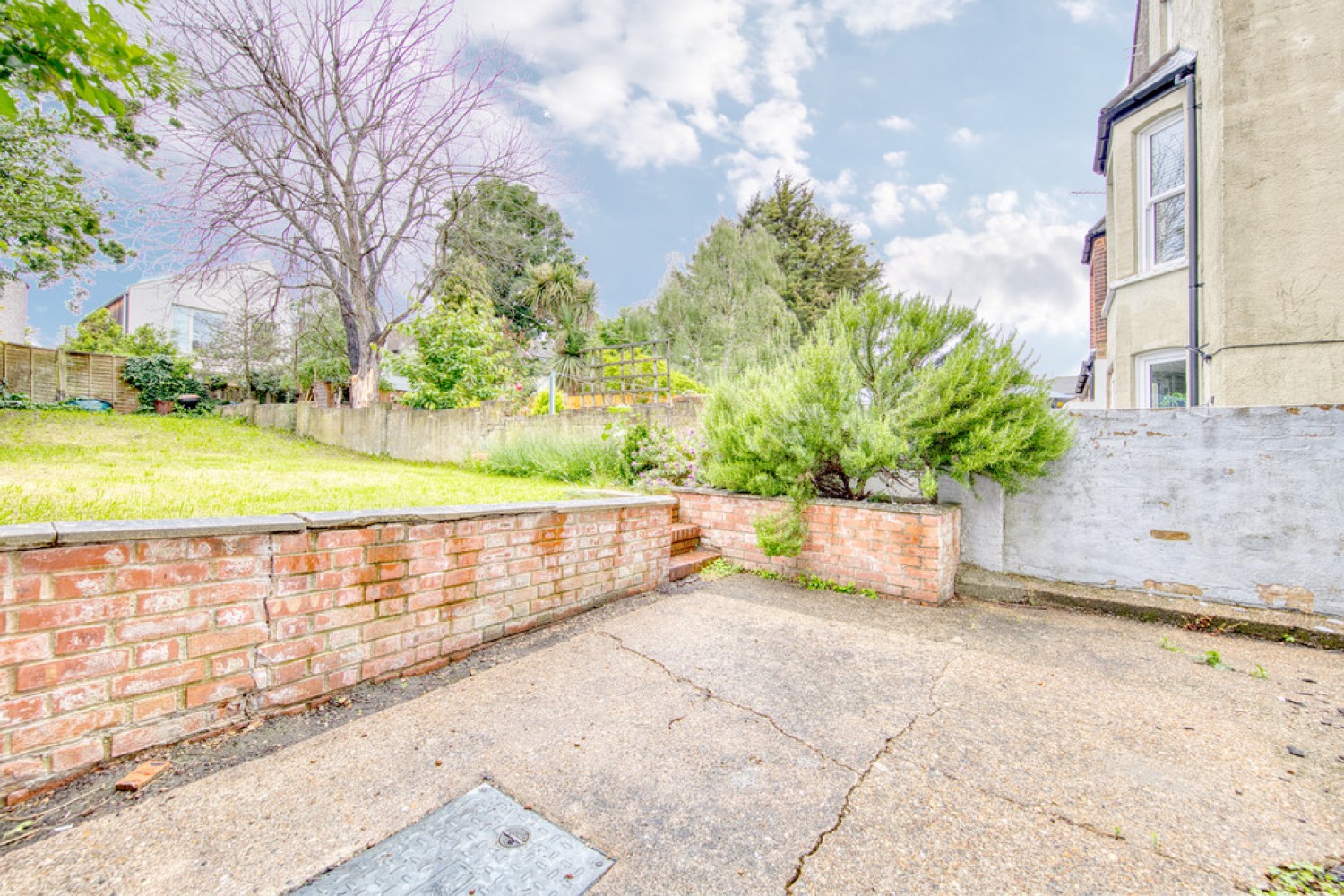 2 bedroom Flat for Sale Marlborough Road, South Woodford