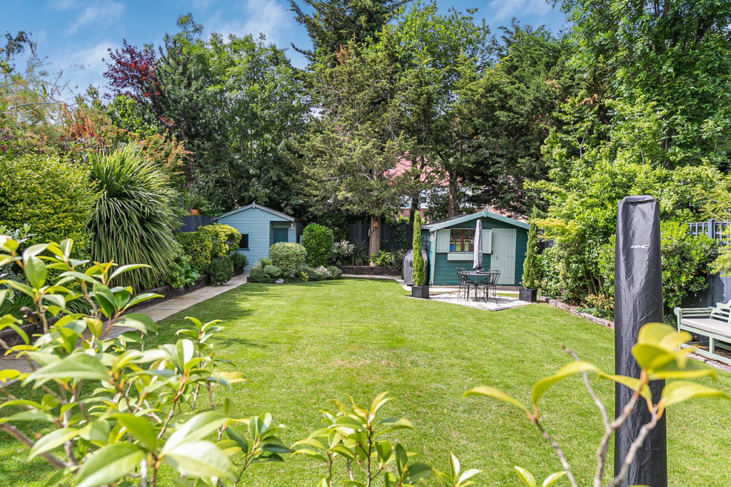 6 bedroom House for Sale Princes Avenue