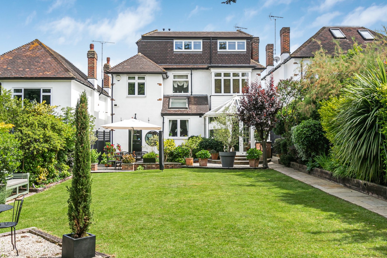 6 bedroom House for Sale Princes Avenue