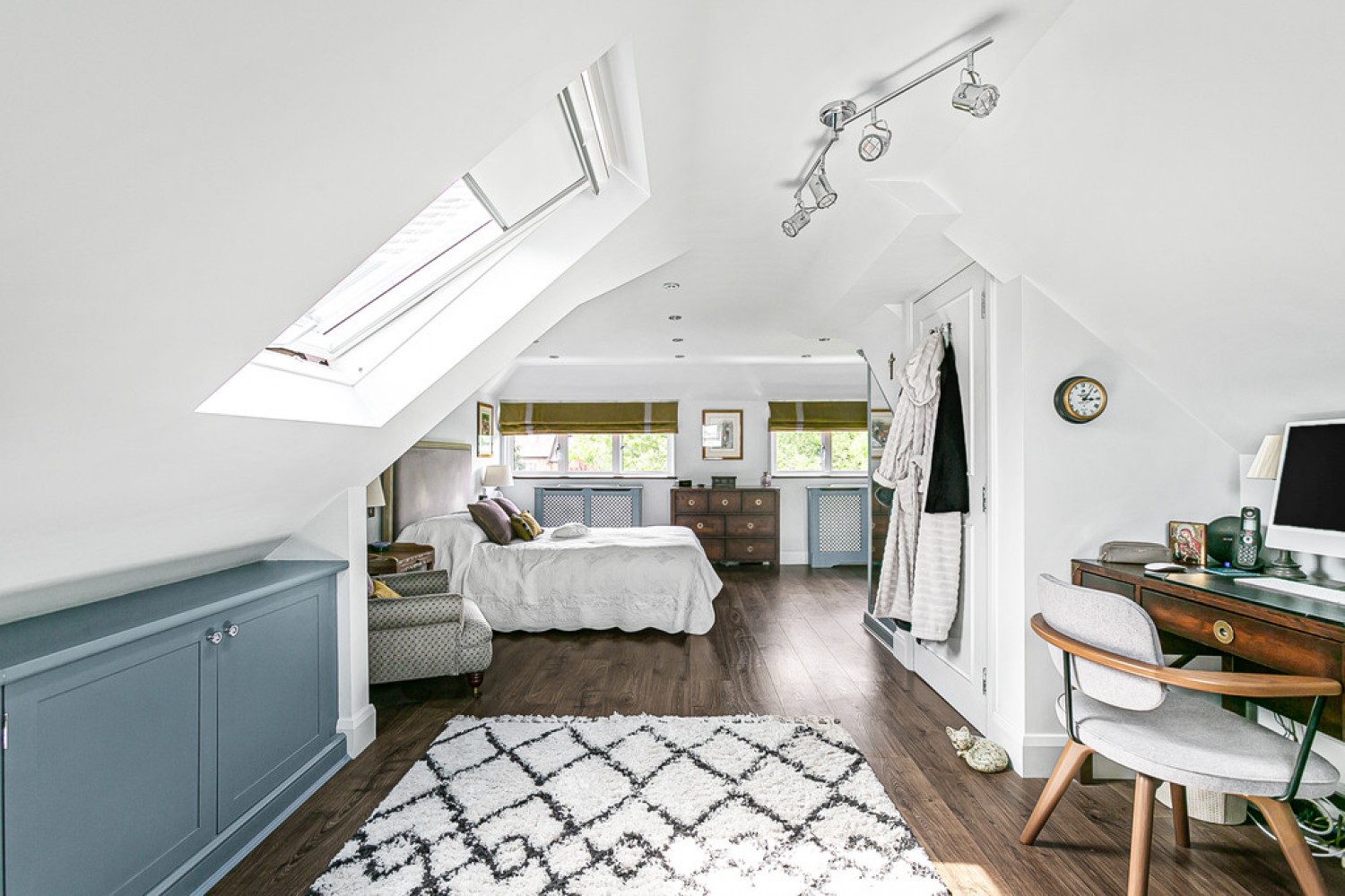 6 bedroom House for Sale Princes Avenue