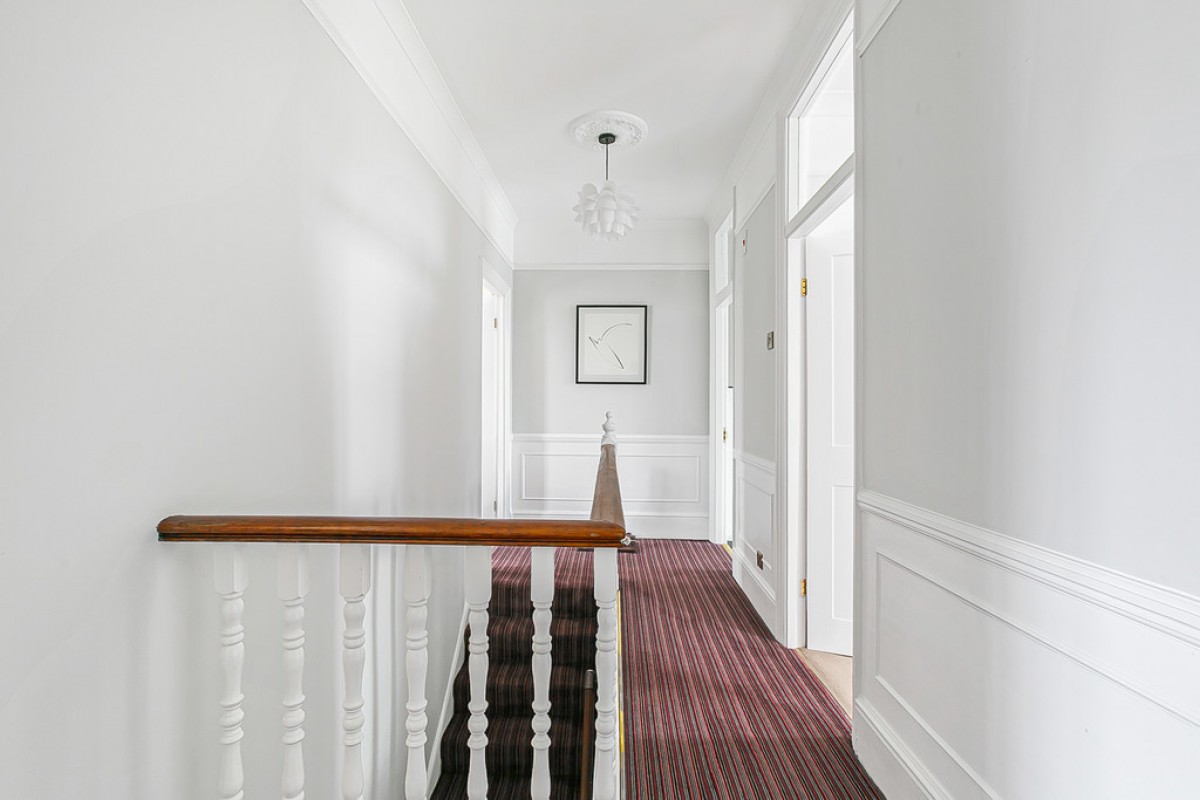 Clavering Road, Aldersbrook