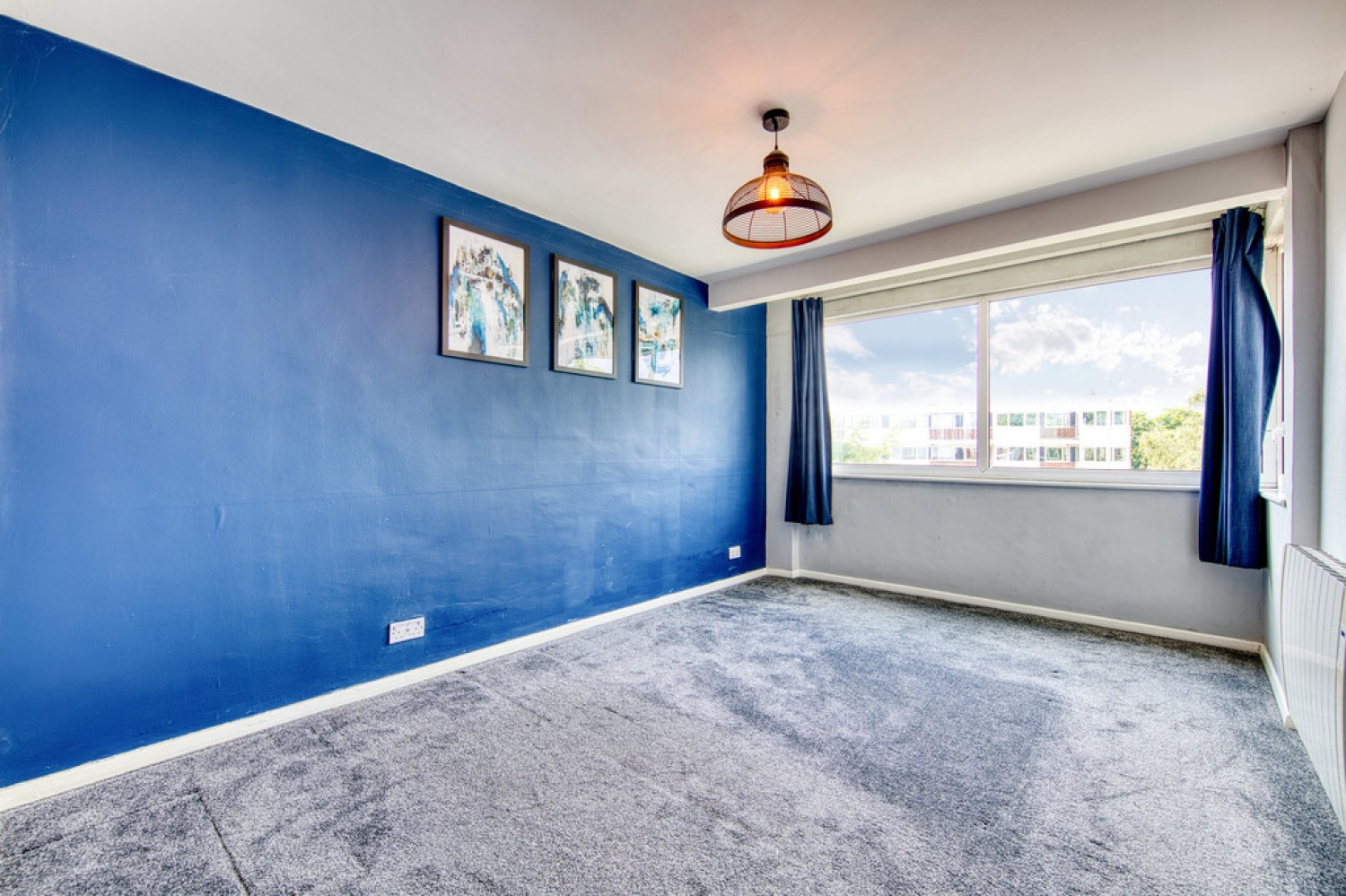 3 bedroom Flat for Sale Dudley Court, New Wanstead, Wanstead