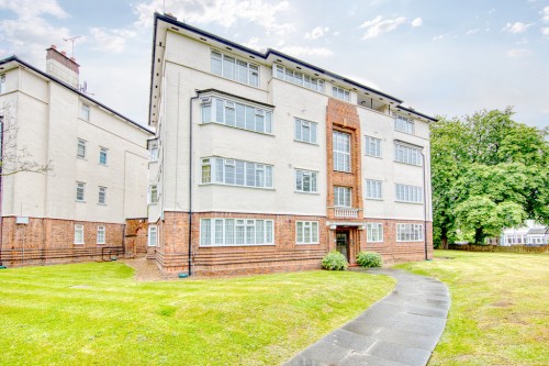 Woodford House, Woodford Road, Snaresbrook