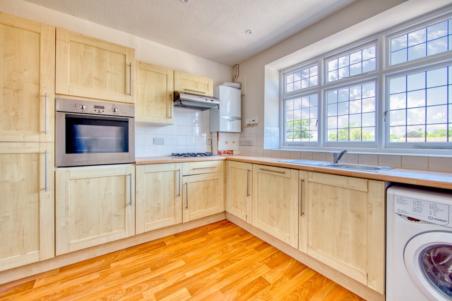 1 bedroom Flat for Sale Eagle Court, Wanstead