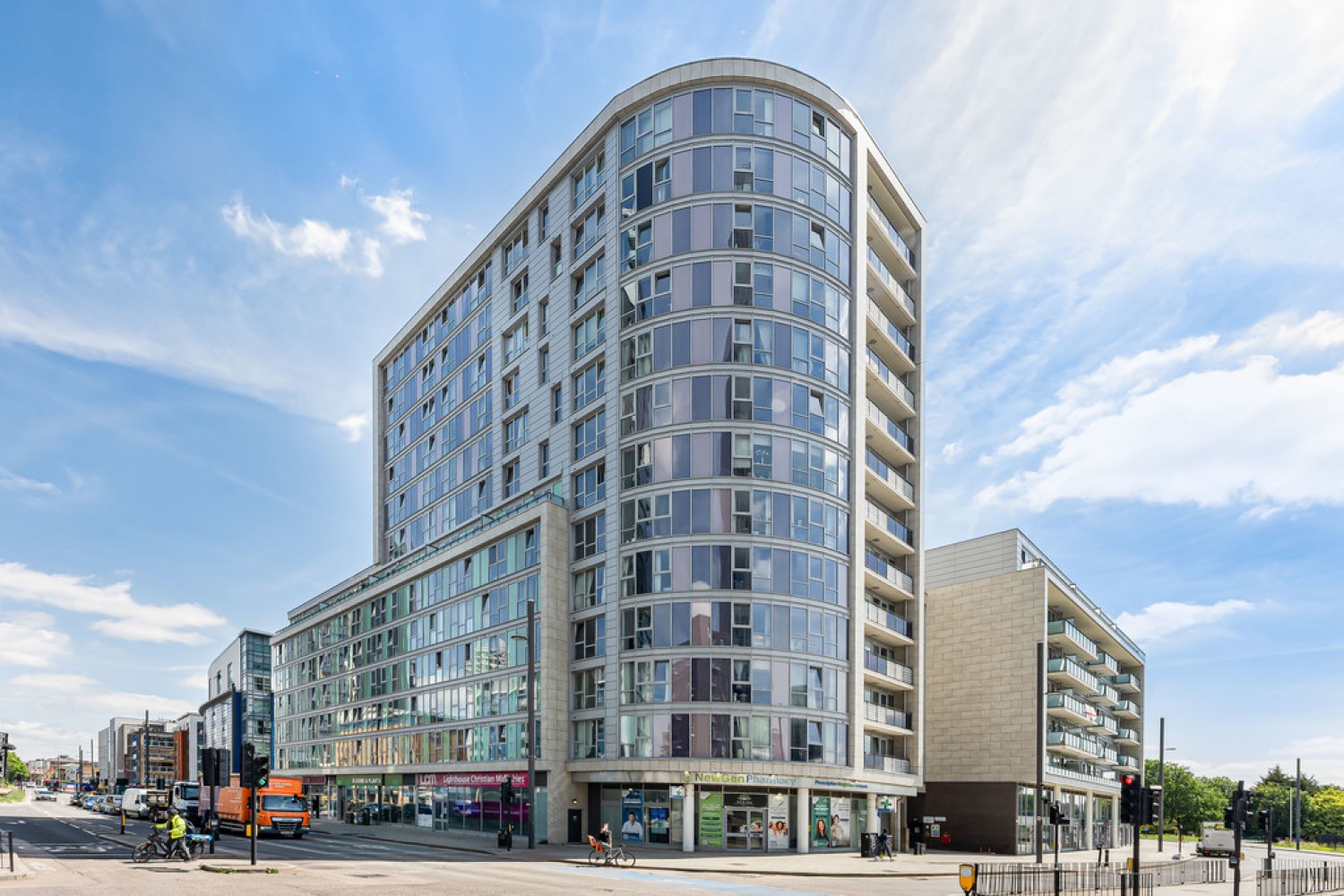 1 bedroom Flat for Sale Rick Roberts Way