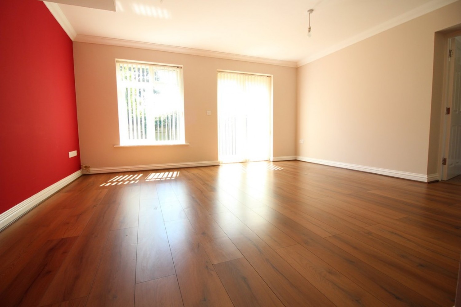3 bedroom House for Letting Bouverie Close, Barton-On-Sea