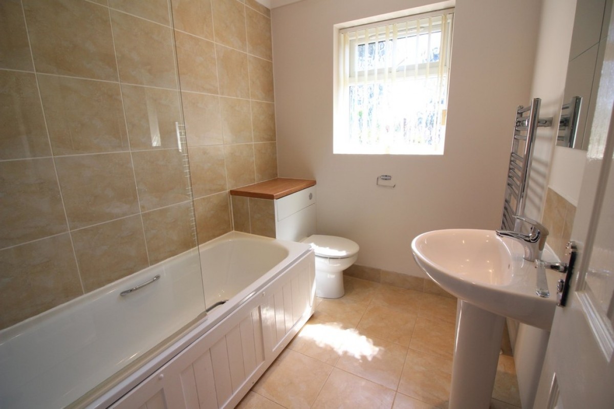 Bouverie Close, Barton-On-Sea