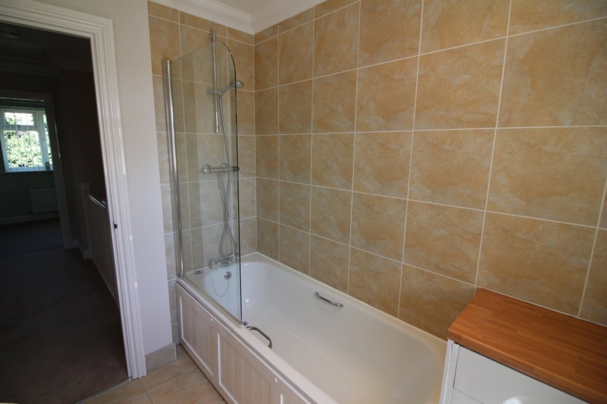 Bouverie Close, Barton-On-Sea