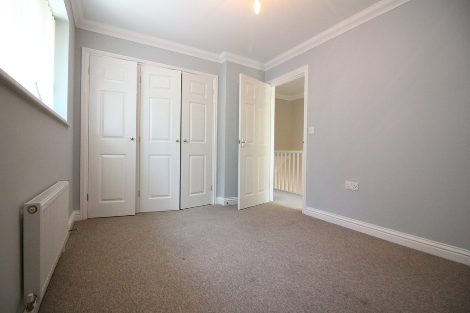 3 bedroom House for Letting Bouverie Close, Barton-On-Sea