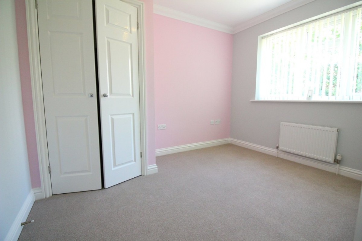 Bouverie Close, Barton-On-Sea