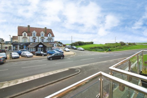 Marine Drive, Barton On Sea