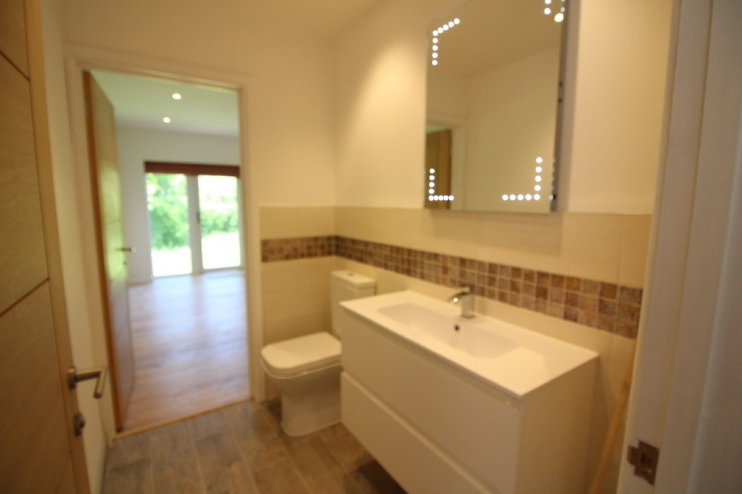 3 bedroom Bungalow for Letting Lymington, Hampshire