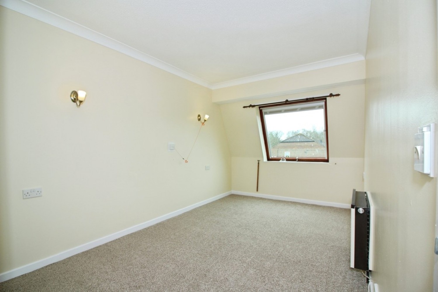 1 bedroom Flat for Letting Hythe