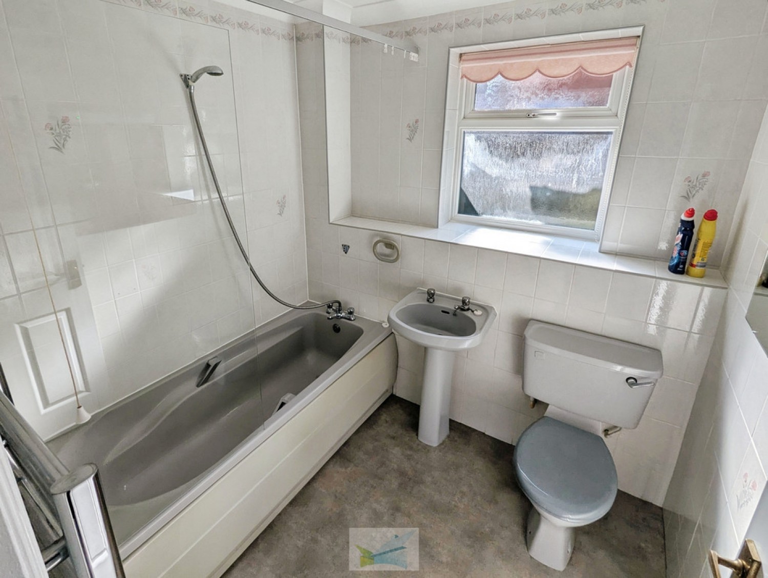 3 bedroom Bungalow for Letting Barton On Sea, New Milton