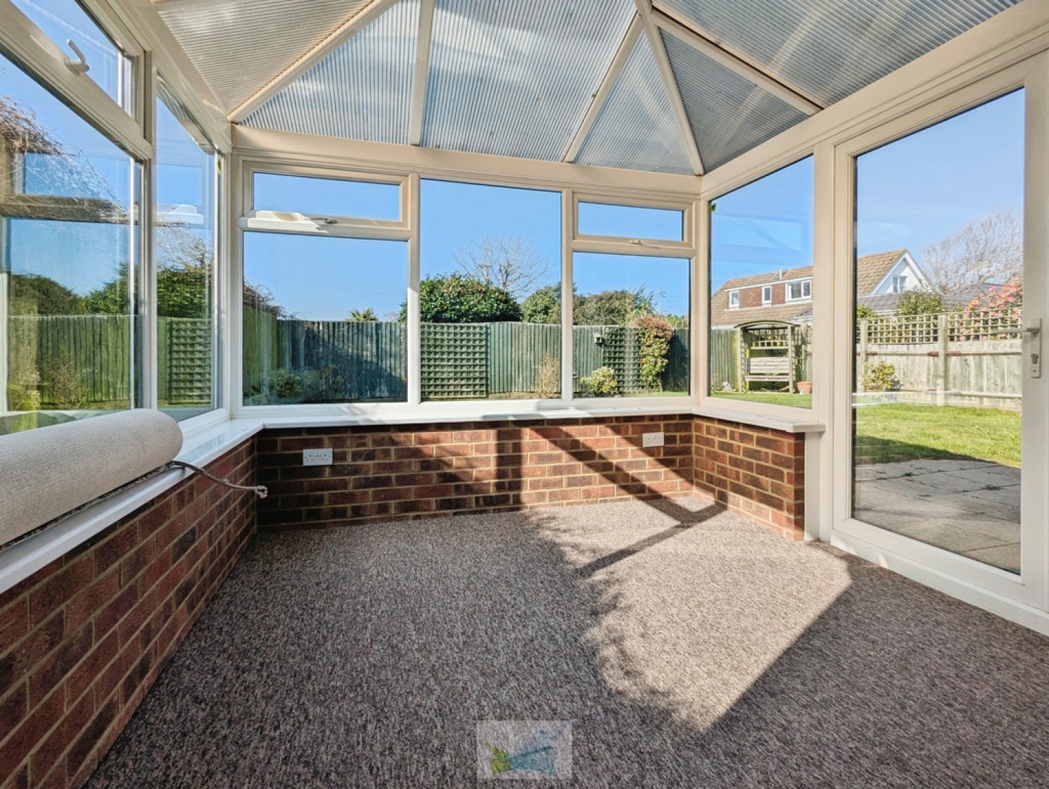 3 bedroom Bungalow for Letting Barton On Sea, New Milton