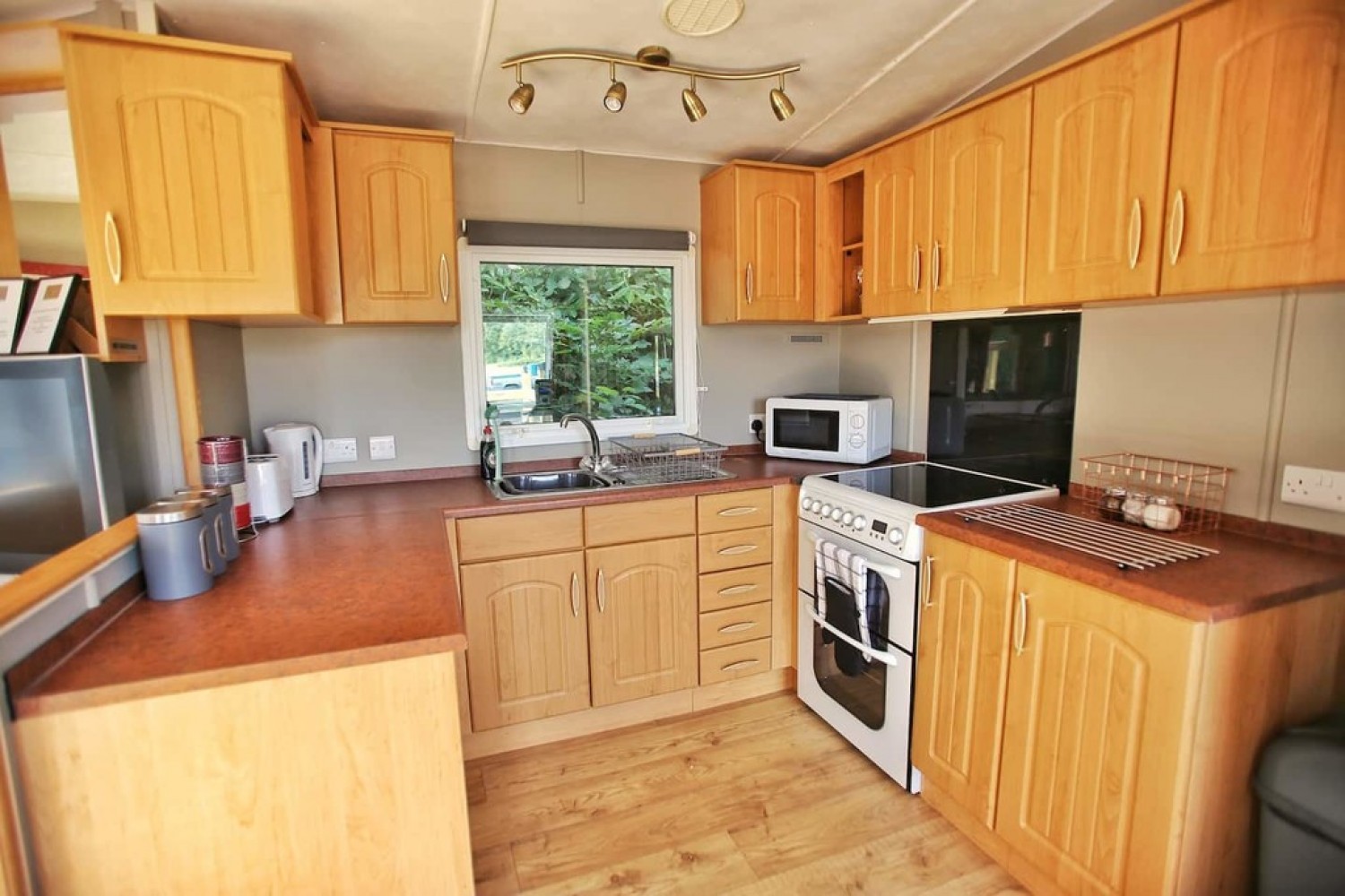 2 bedroom Park home for Letting Hordle