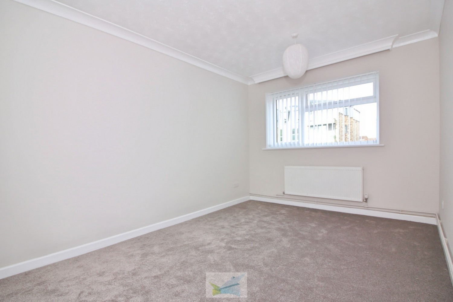 1 bedroom Flat for Sale The Lawns, Waterford Road