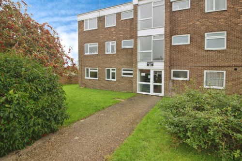 Kenilworth Close, New Milton, Hampshire