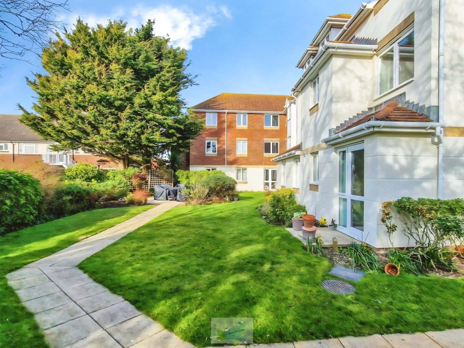 1 bedroom Flat for Sale Highcliffe