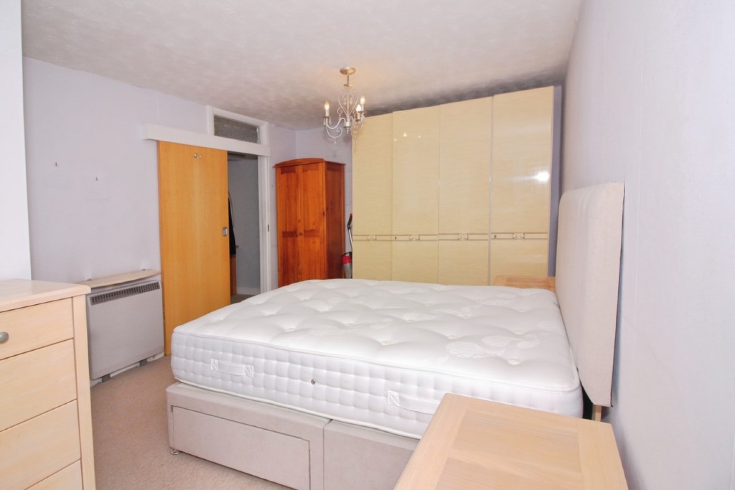 2 bedroom Flat for Sale New Milton