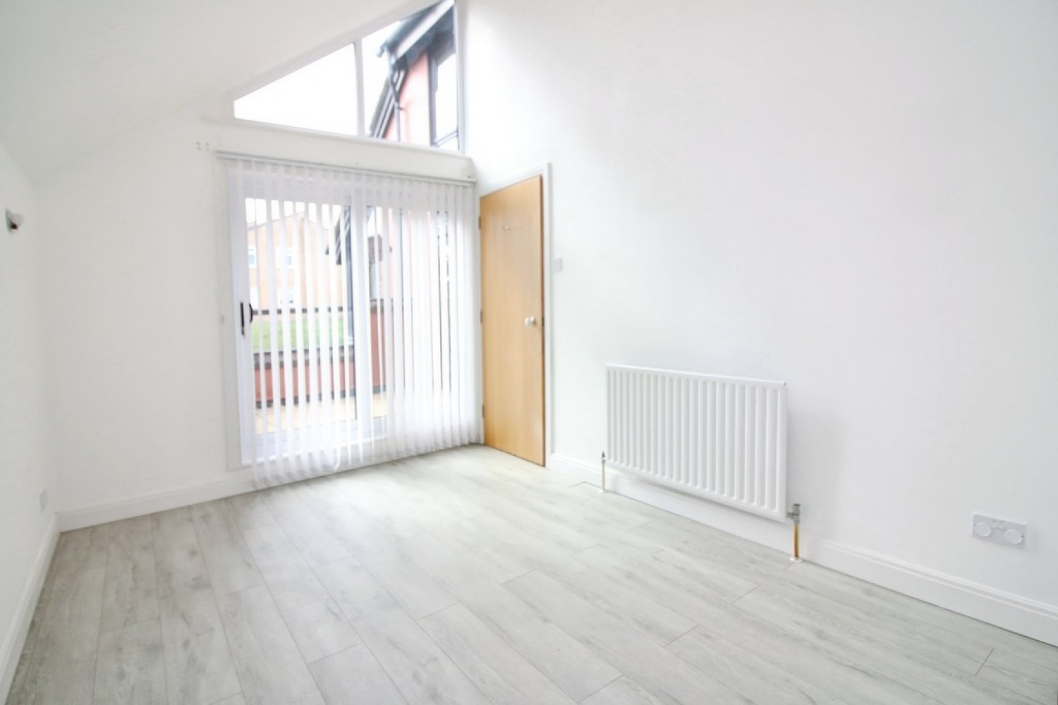 2 bedroom Flat for Sale Barton Green, Becton Lane