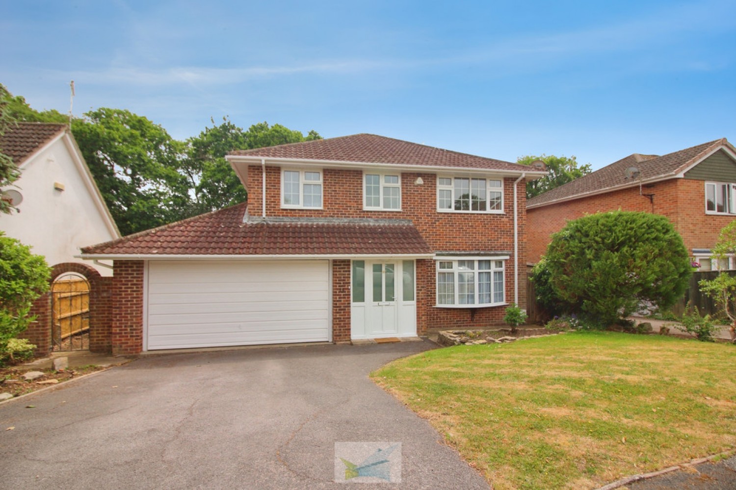 4 bedroom House for Sale Bute Drive, Highcliffe