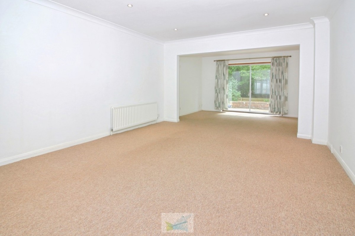 Bute Drive, Highcliffe