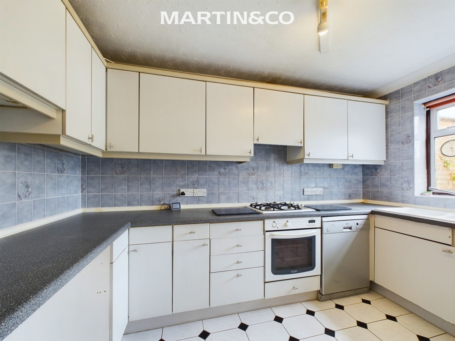 3 bedroom House for Letting Hithermoor Road, Stanwell Moor