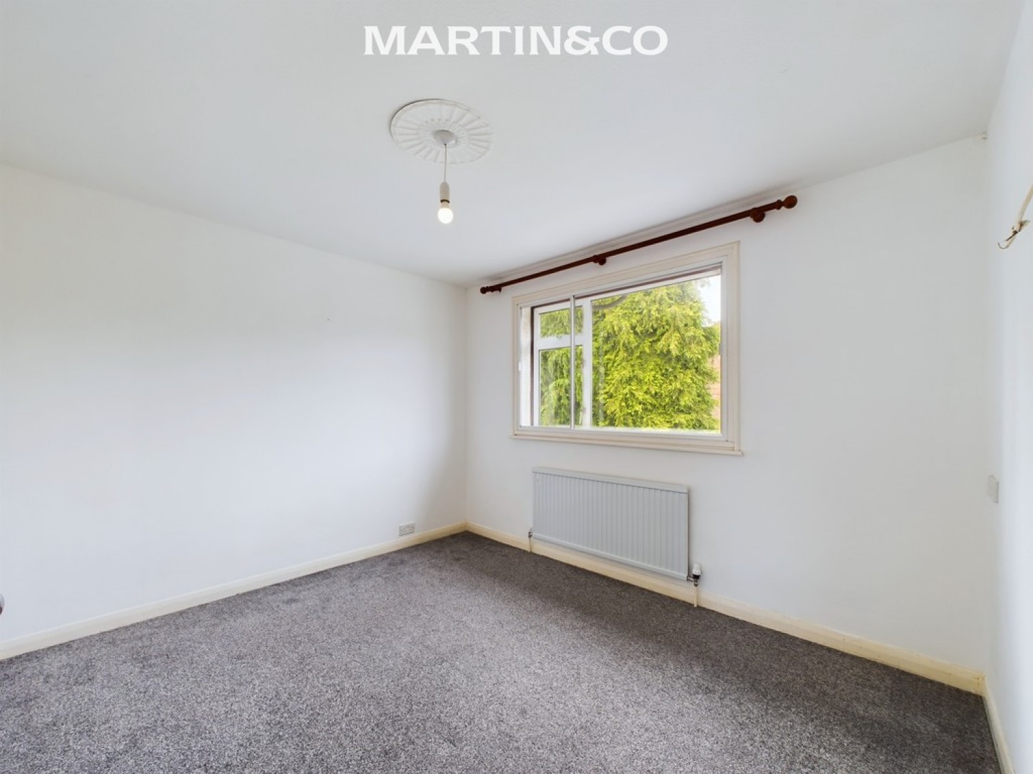 3 bedroom House for Letting Hithermoor Road, Stanwell Moor