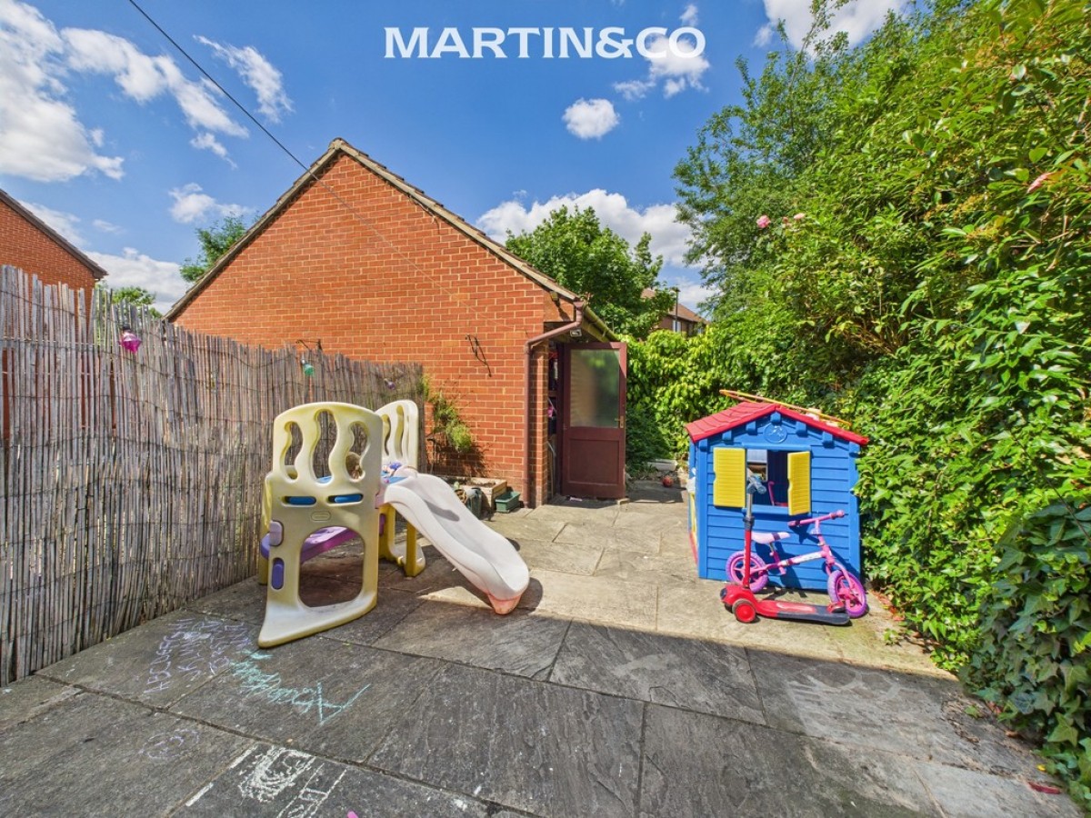 Ambleside Drive, Feltham