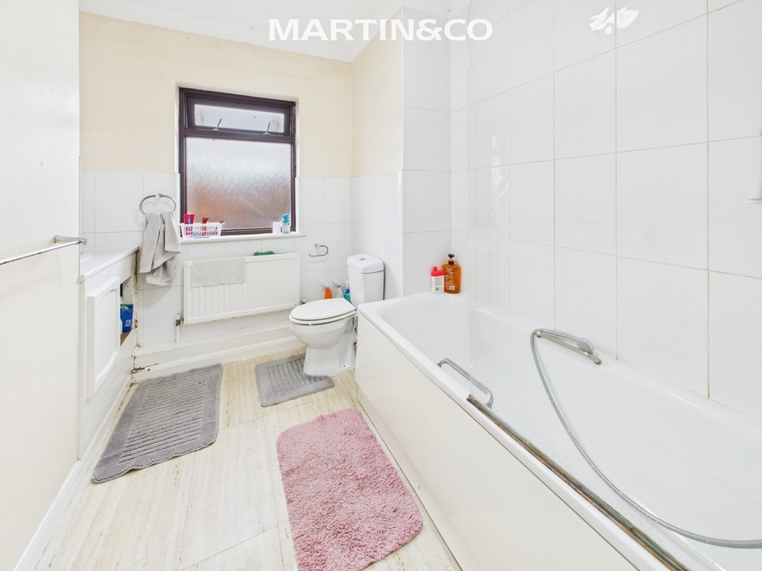 3 bedroom House for Letting Evergreen Way, Stanwell